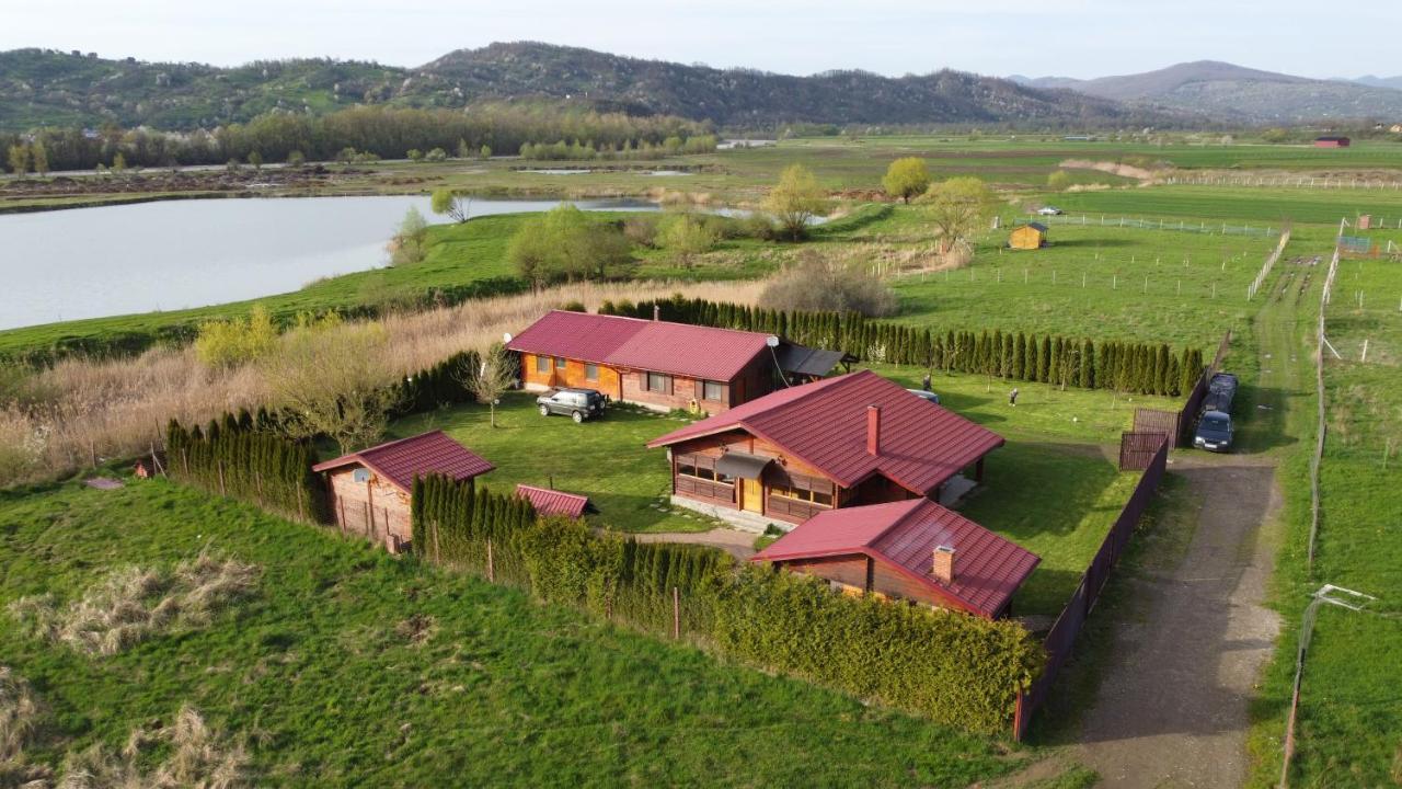 Casa De La Lac Sighetu Marmatiei Exterior photo